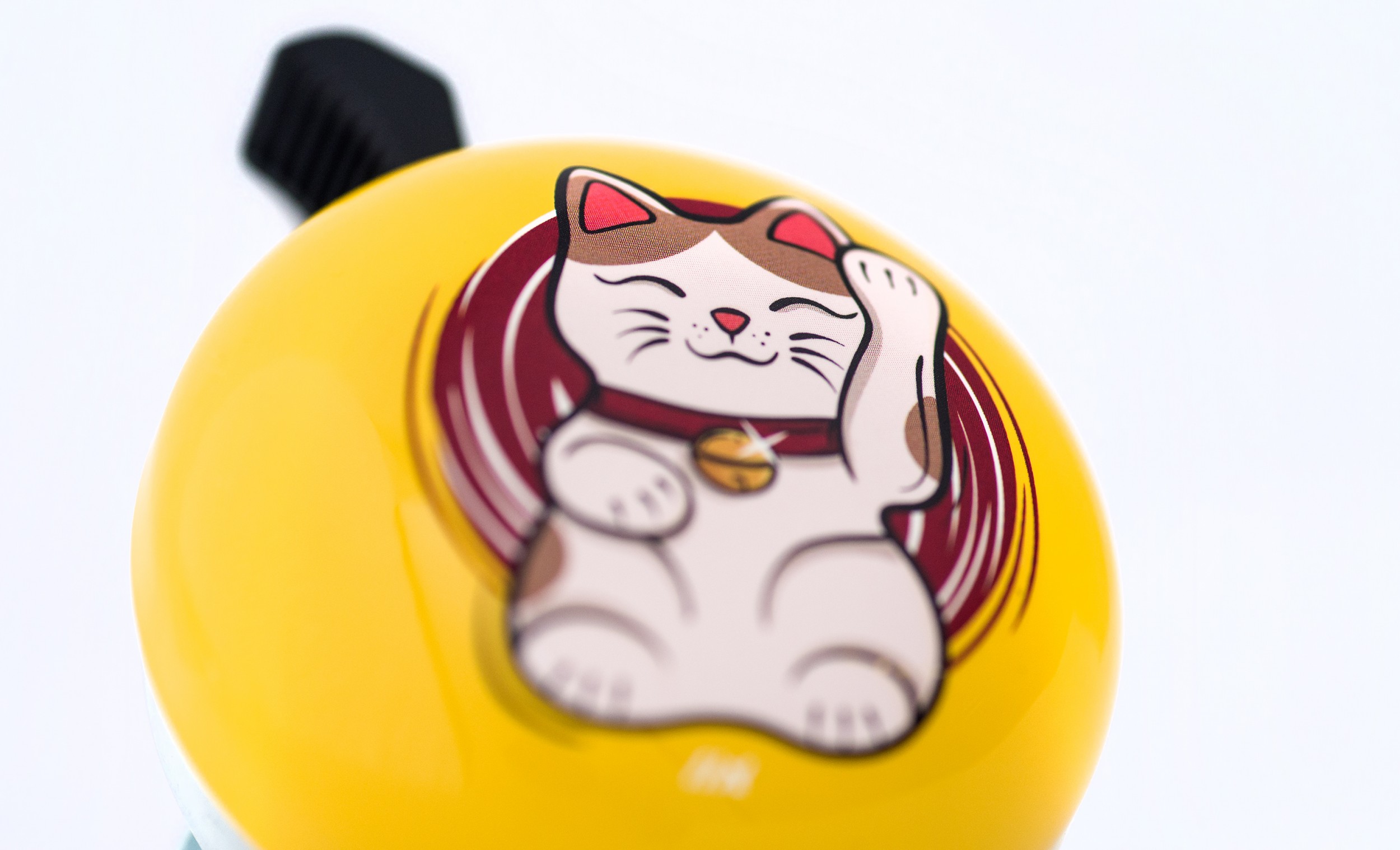 Liix Design Bell Lucky Cat