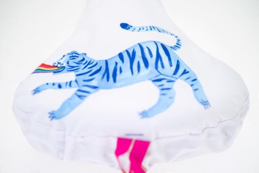 Liix Saddle Cover Rainbow Tiger 2