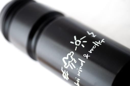 Liix MANAMOLOTOV BEI WIND & WETTER Trinkflasche / 750ml 3